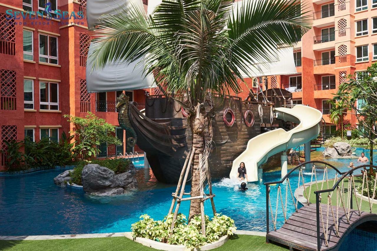 Seven Seas Condo Resort By Jay Jay Джомтиен Бийч Екстериор снимка