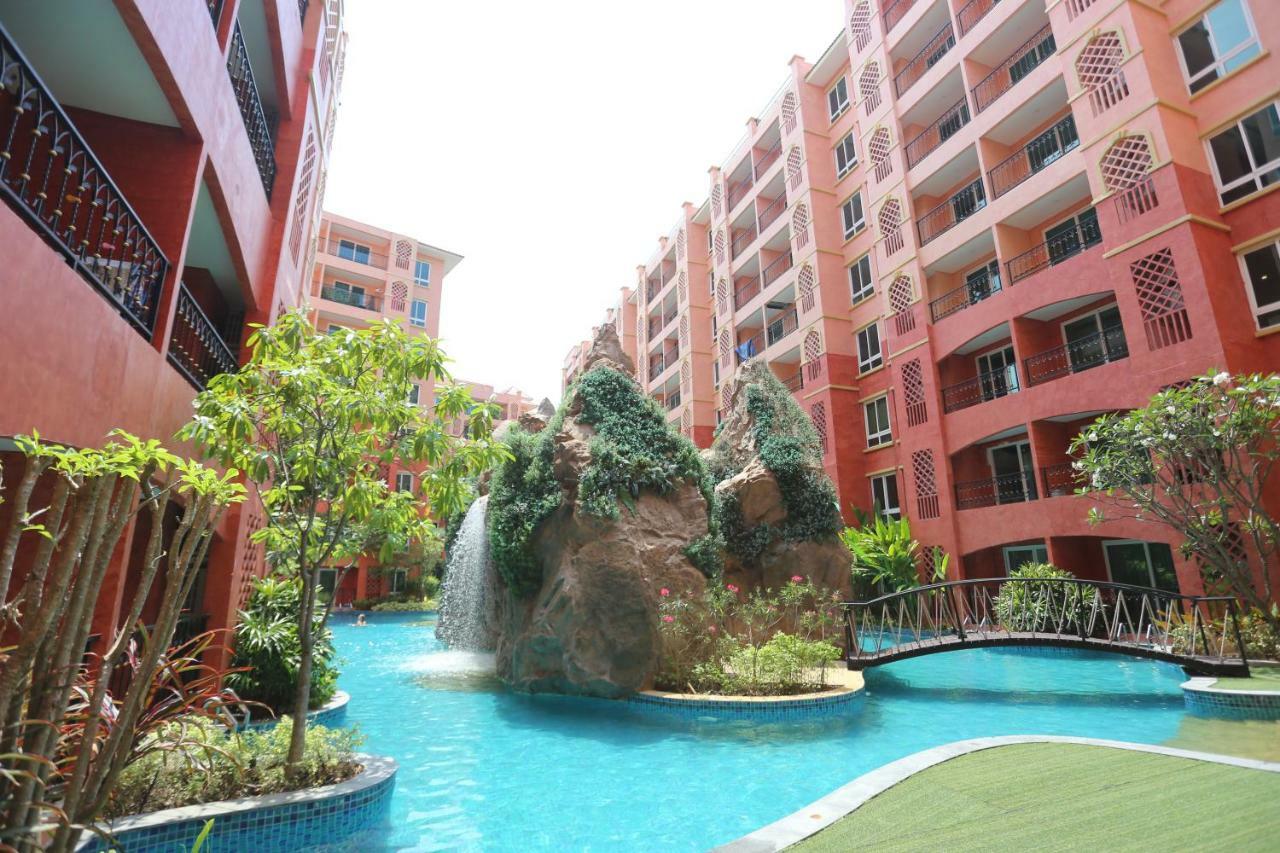 Seven Seas Condo Resort By Jay Jay Джомтиен Бийч Екстериор снимка