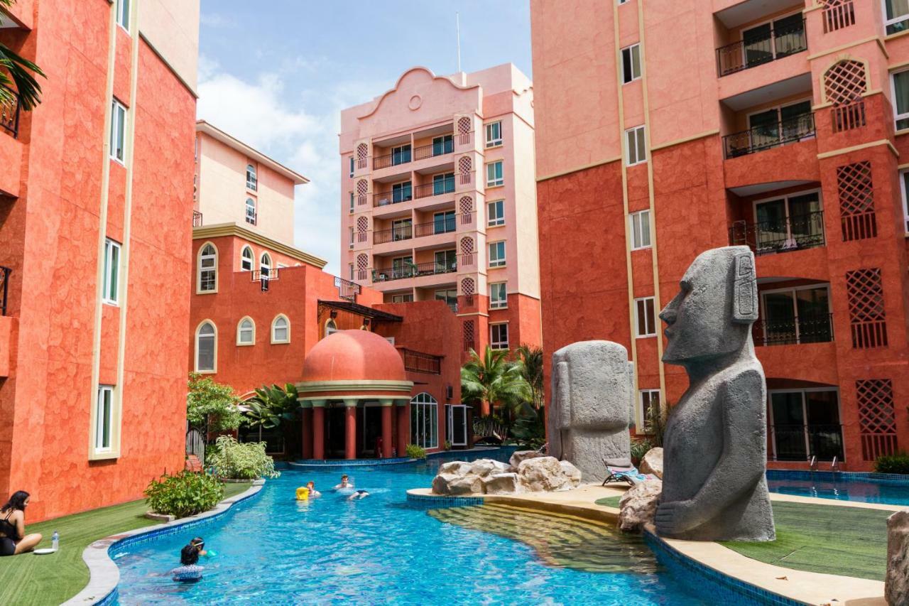 Seven Seas Condo Resort By Jay Jay Джомтиен Бийч Екстериор снимка