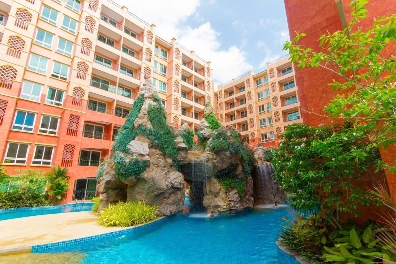Seven Seas Condo Resort By Jay Jay Джомтиен Бийч Екстериор снимка