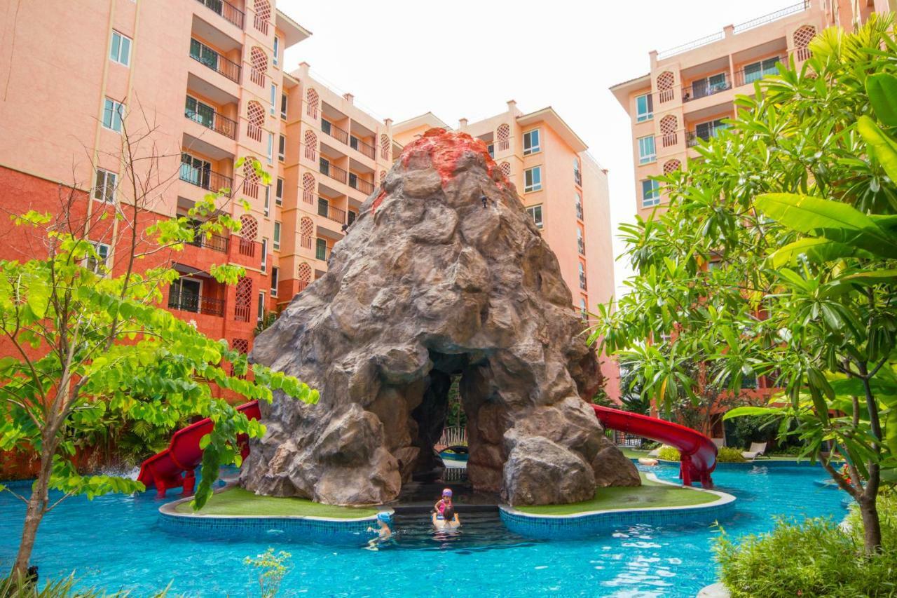Seven Seas Condo Resort By Jay Jay Джомтиен Бийч Екстериор снимка
